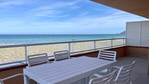Outdoor dining - GOLF MAR II G 1-3 (Pals)