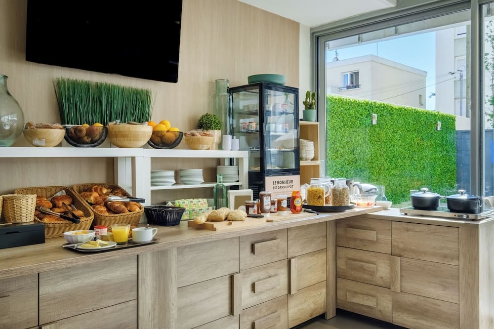 B&B HOTEL Antibes Juan-les-Pins