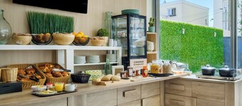 B&B HOTEL Antibes Juan-les-Pins