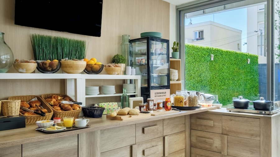 B&B HOTEL Antibes Juan-les-Pins