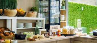 B&B HOTEL Antibes Juan-les-Pins