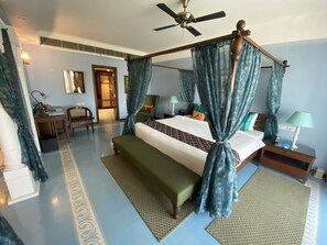 Egyptian cotton sheets, premium bedding, down duvets, memory-foam beds - Namaste Dwaar (Khatoli)