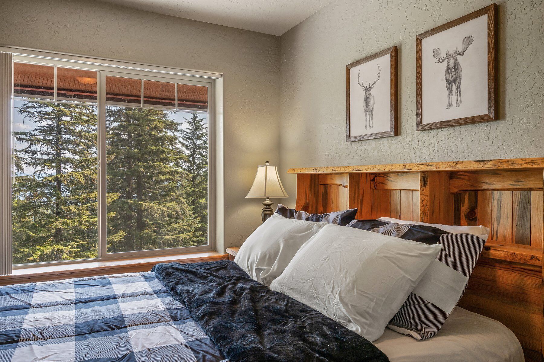 3 chambres, lit parapluie, Wi-Fi gratuit, draps fournis