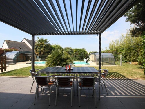 Detached house with private garden near Mont-Saint-Michel