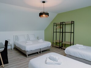 4 chambres, Wi-Fi gratuit, draps fournis