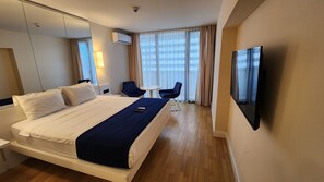 Basic Apartment | 1 bedroom, free WiFi - Sea Breeze Studio (Batumi)