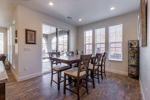 Dining - Escondido Gem | Spacious Resort Home (Washington)