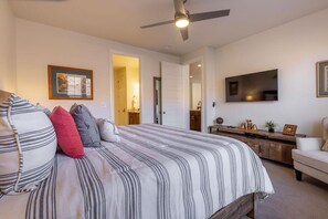 5 bedrooms, WiFi, bed sheets
