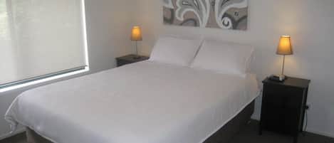 3 bedrooms, iron/ironing board