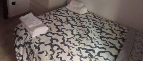 3 間睡房、床單