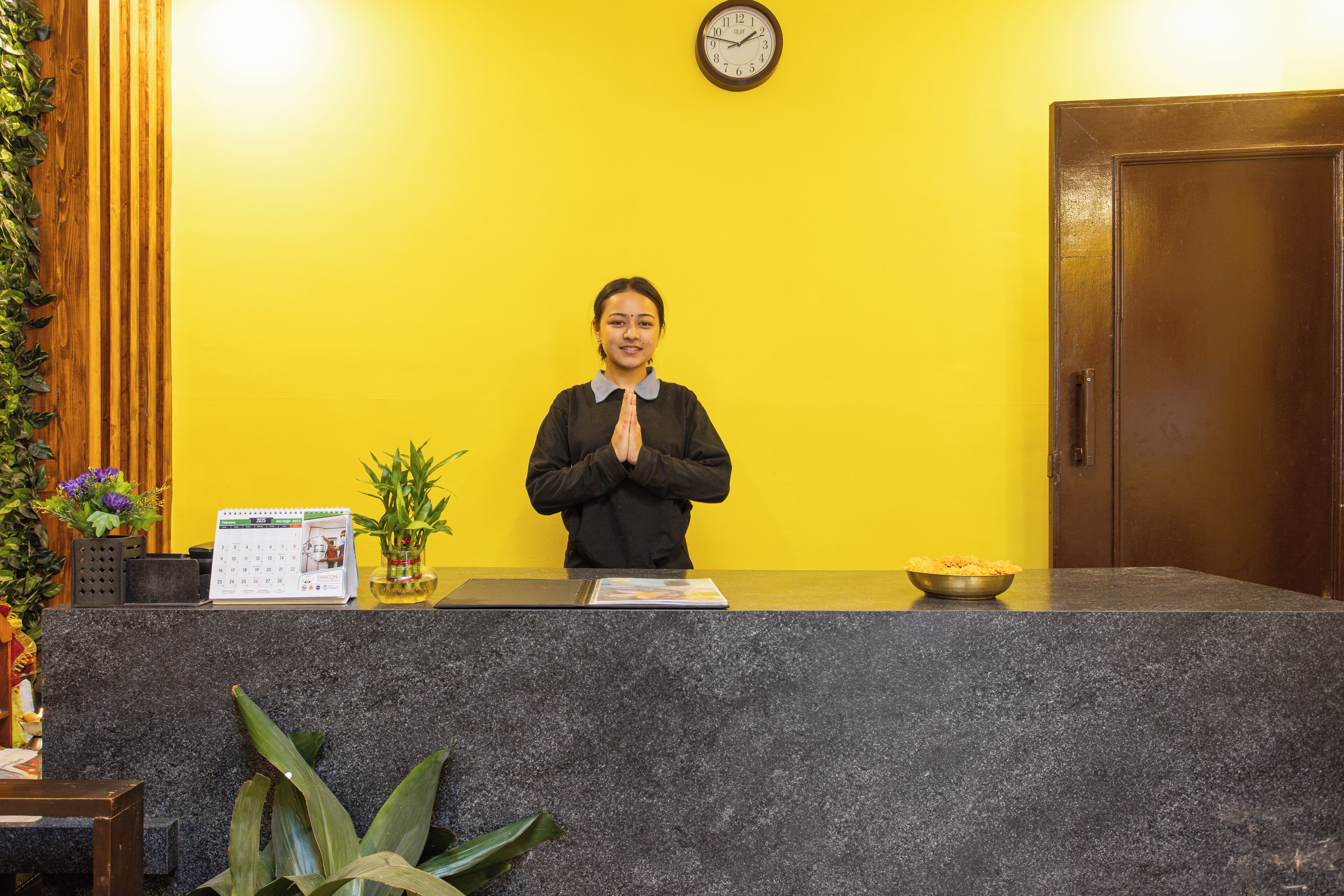 桑拿、蒸氣室、身體療程、芳香療法、熱石按摩、深層組織按摩