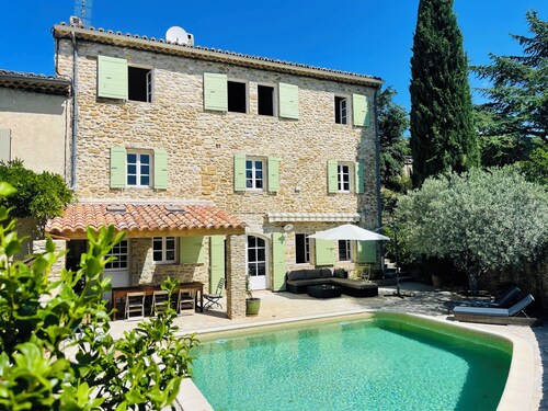 Maison de Village Avec Piscine