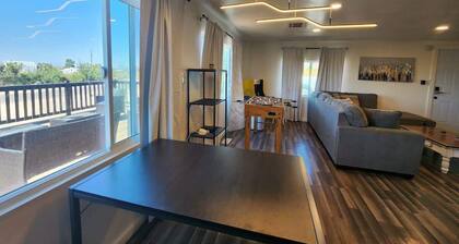 Family Home Grand Canyon Desert