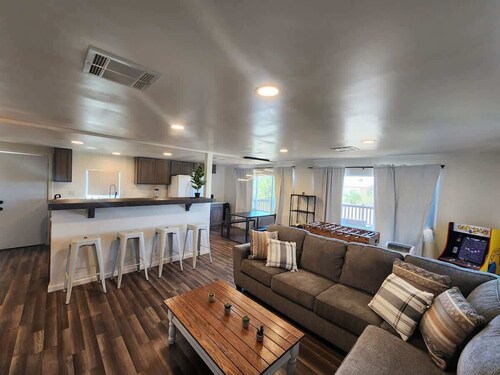 Family Home Grand Canyon Desert