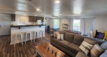 Family Home Grand Canyon Desert