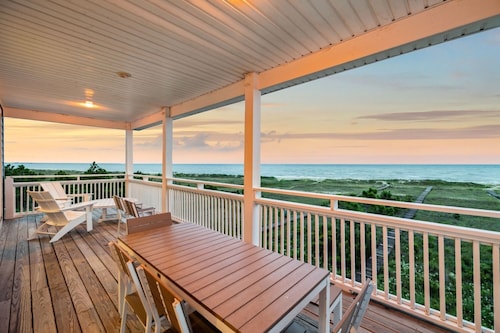 Beachfront Home w/ Private Boardwalk