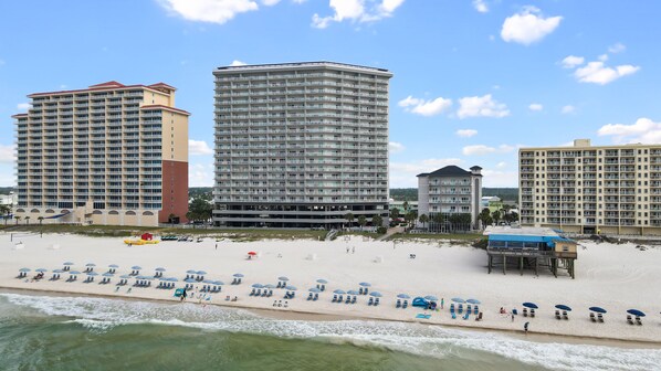 On the beach - Gulf Front Condo | Hot Tub on Property! (Gulf Shores)