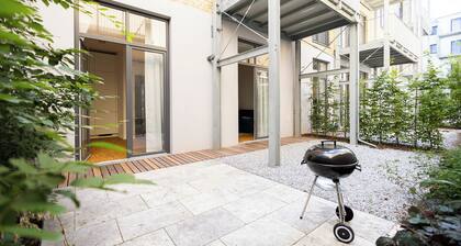 ★Ko-Living - Beatles Suite | Mitten im Zentrum | Bis 4 Pers. | Plattenspieler ★