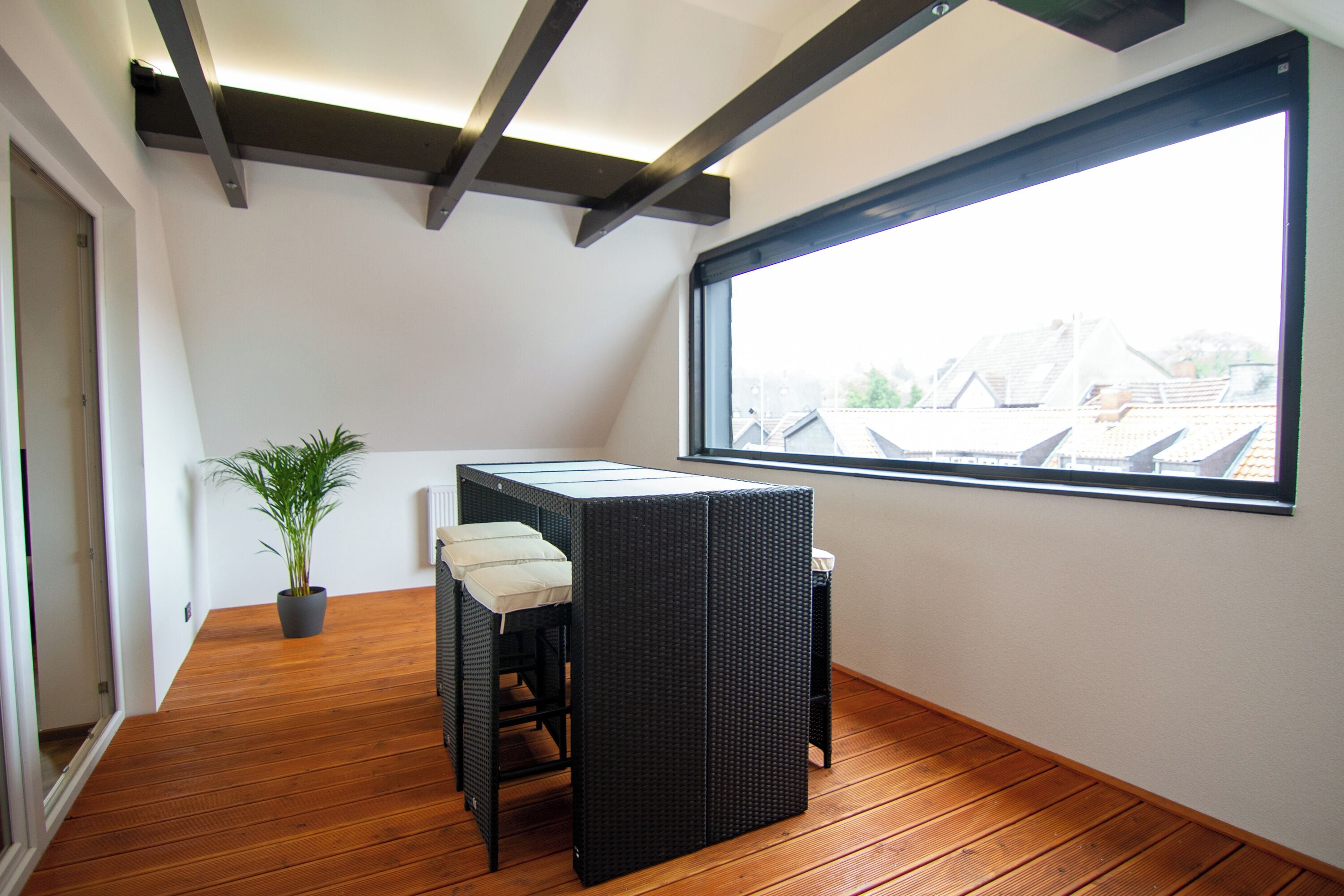 奢華頂樓客房, 附屬建築 | 露台/庭院