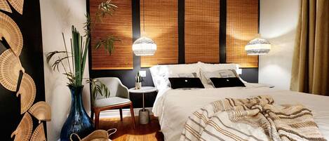 4 bedrooms, desk, free WiFi, bed sheets