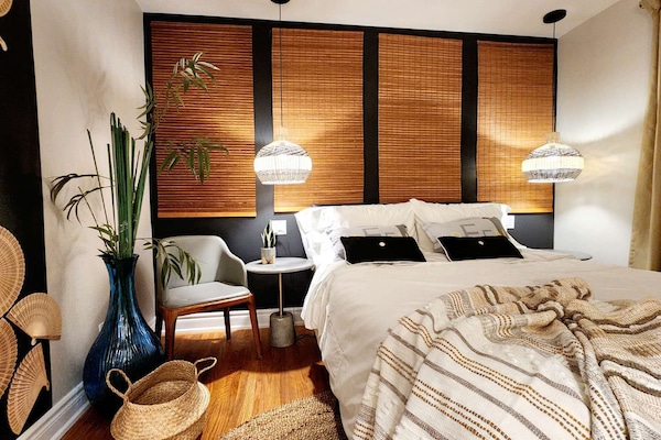 4 bedrooms, desk, free WiFi, bed sheets