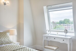 2 Schlafzimmer, Bügeleisen/Bügelbrett, WLAN, Bettwäsche
