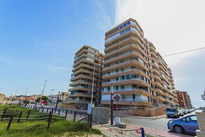 Exterior - 076 Modern Seaside Style-Alicante Holiday (La Mata)
