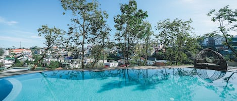 Udendørs pool