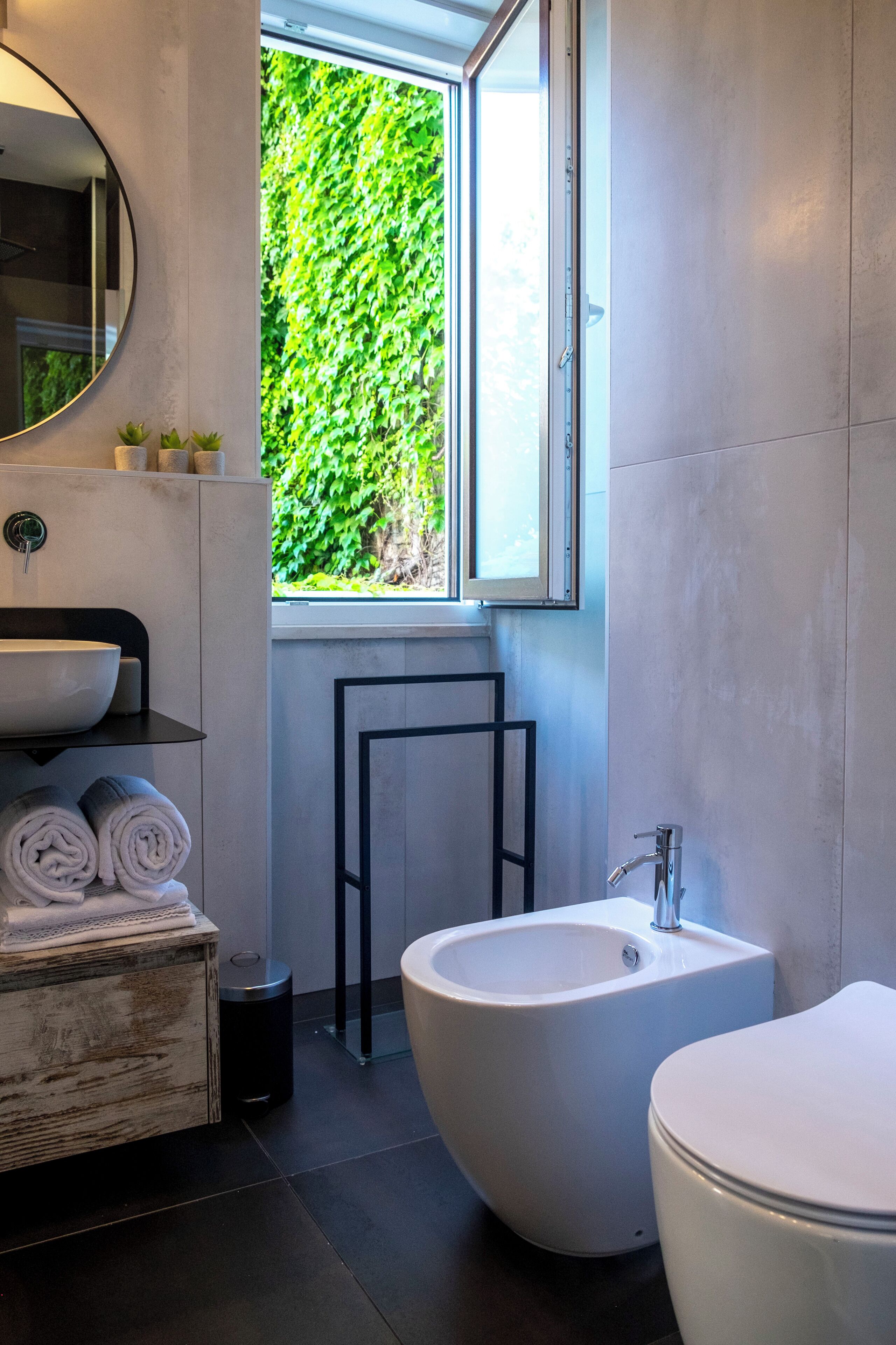 Photo - Enjoy Living