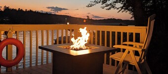 Baboosic Lake - Wonderful Classic S. NH Vacation Cottage all to Yourself
