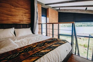 Loft design | 1 quarto, roupas de cama premium, camas com colchões pillow-top