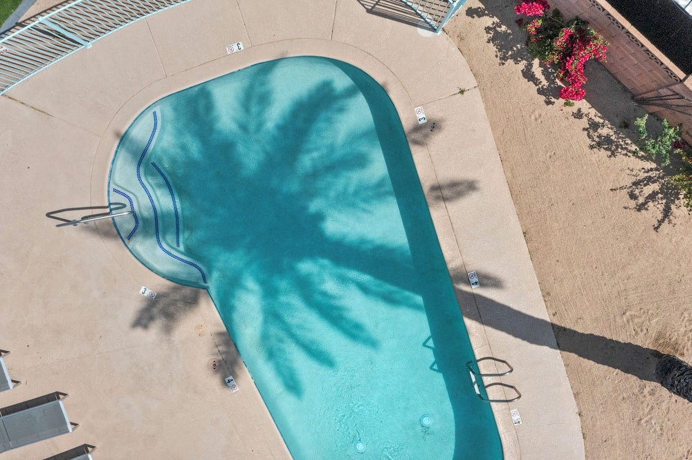 Viridian Biltmore Villa with Pool