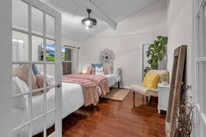 4 chambres, fer et planche à repasser, Wi-Fi gratuit, draps fournis