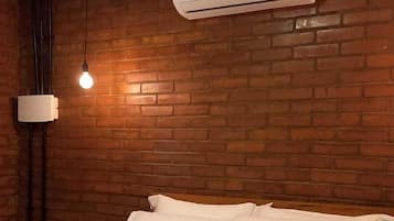 房內夾萬、遮光窗簾/窗簾、免費 Wi-Fi