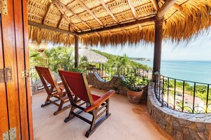 Executive Suite With Sea View | Terrace/patio