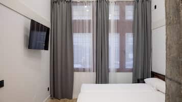 Exclusive Studio | Soundproofing, free cribs/infant beds, free WiFi, bed sheets
