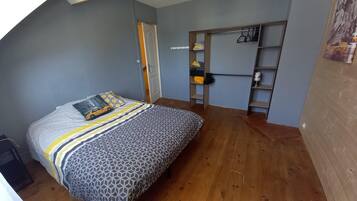 3 chambres, fer et planche à repasser, Wi-Fi