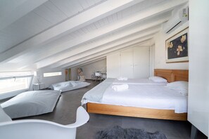 3 chambres, fer et planche à repasser, Wi-Fi gratuit, draps fournis