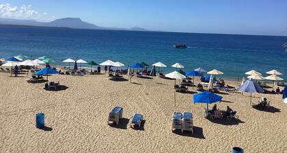 Amazing 2bd/2ba Beachfront Condo,Playa Alicia Beach 24/7 Security