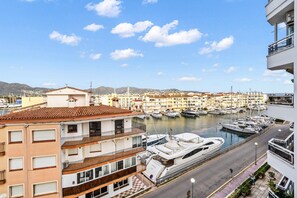 Marina - WELCS APARTAMENTO 226 EMP frente al Canal (Empuriabrava)