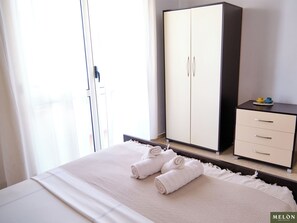 Panoramic Apartment, 1 Bedroom, Sea View | Desk, soundproofing, iron/ironing board, free WiFi - Kondo Stays - Melon Apartments (Orikum)