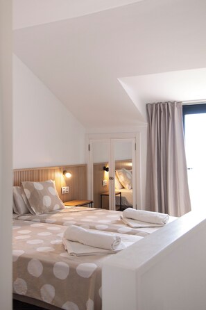 1 slaapkamer, een strijkplank/strijkijzer, reisbedje, gratis wifi