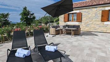 Sun deck