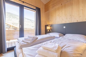 4 chambres, Wi-Fi gratuit, draps fournis