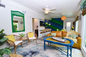 Smart-TV, Videospiele, Bücher