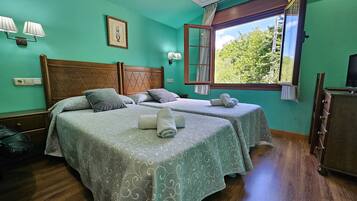 2 chambres, Wi-Fi gratuit, draps fournis