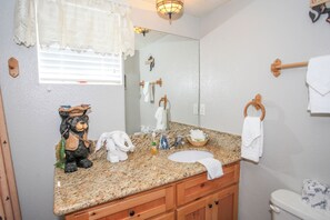 Cabaña básica | Baño | Toallas 