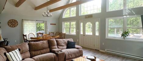 Smart TV, fireplace, video games