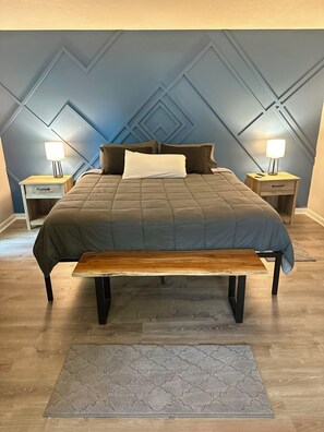 5 soverom, strykejern/-brett, wi-fi (inkludert) og sengetøy