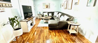 4-bedroom house in beautiful Virginia Beach Downtown